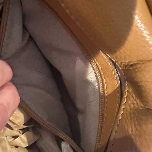 Michael Kors caramel pebbled leather handbag - Picture 9 of 15